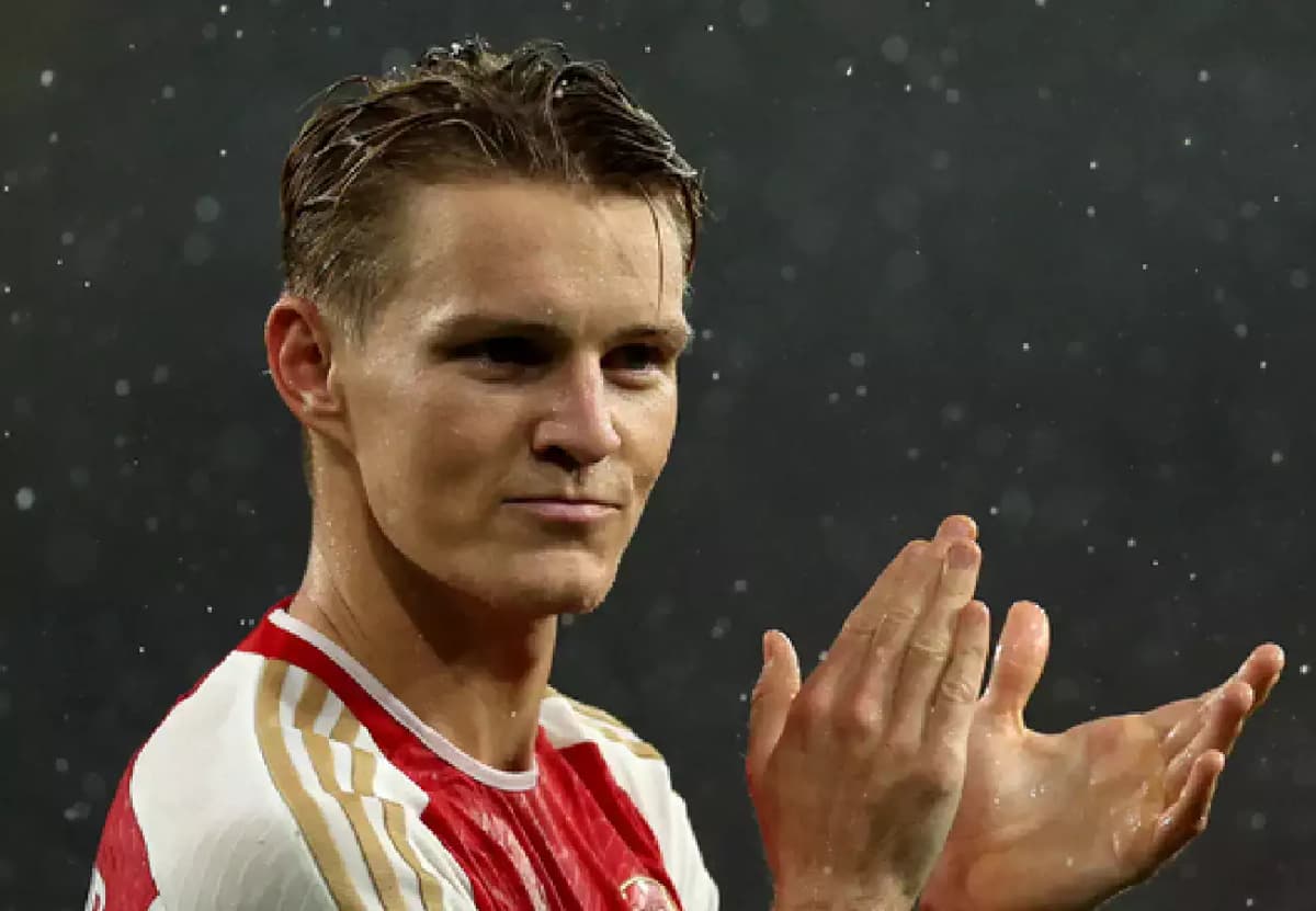 PL : Arsenal écrase Bournemouth et met la pression sur Manchester City