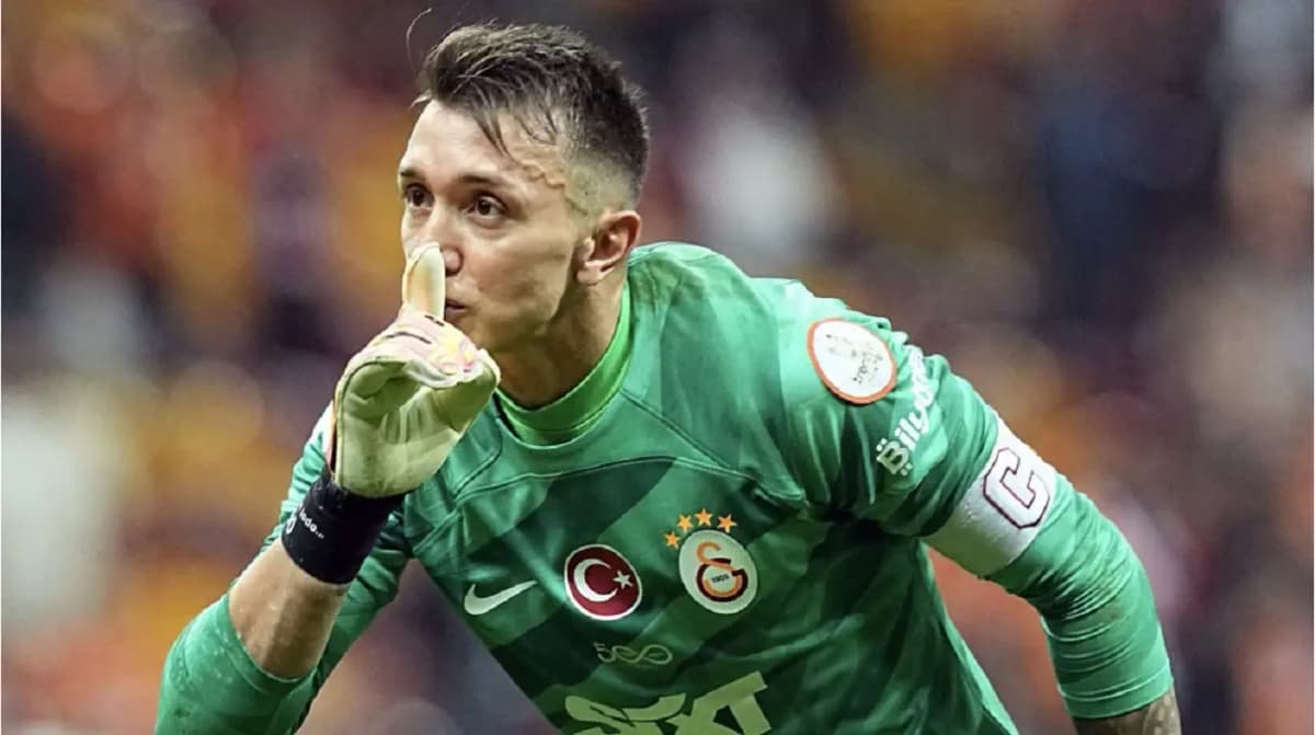 Uruguay: Fernando Muslera prend sa retraite internationale