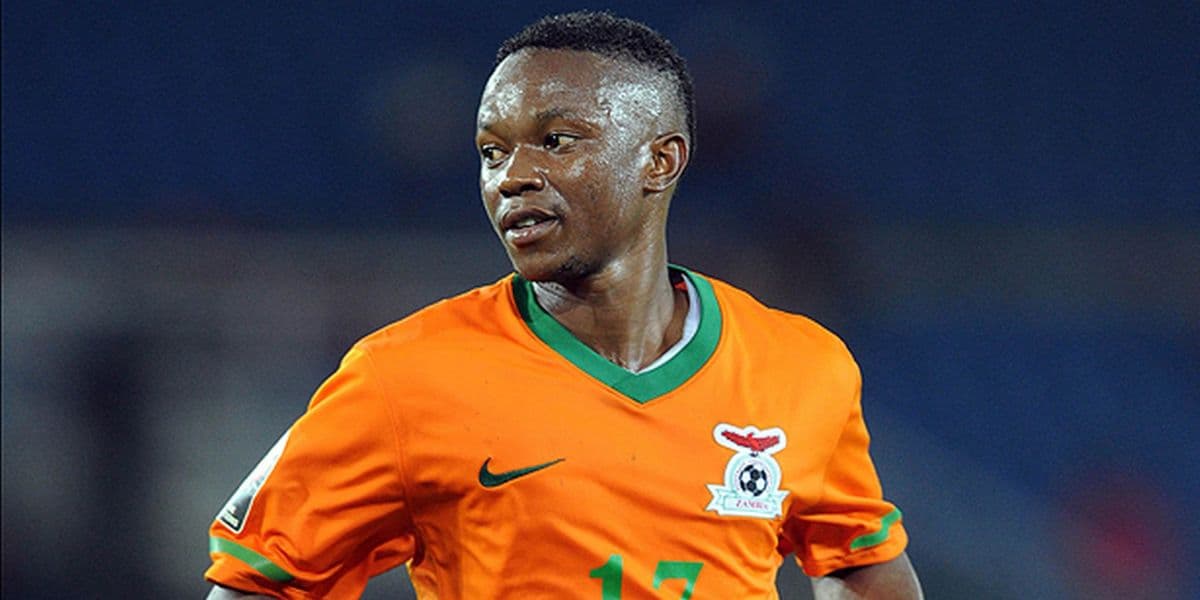 Rainford Kalaba: la légende du football zambien impliqué dans un grave accident de la circulation (vidéo)