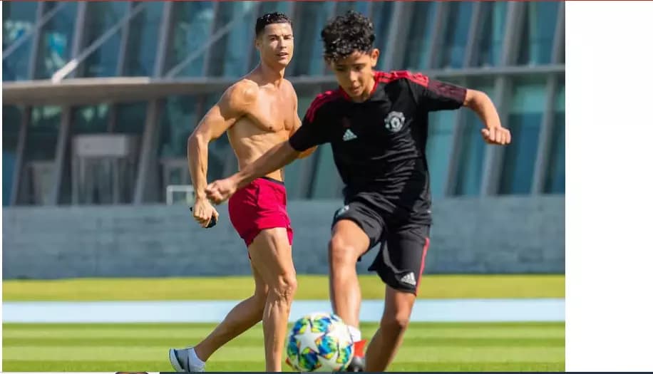 « J’adore tes chansons », le fils de Cristiano Ronaldo nomme son artiste ghanéen préféré