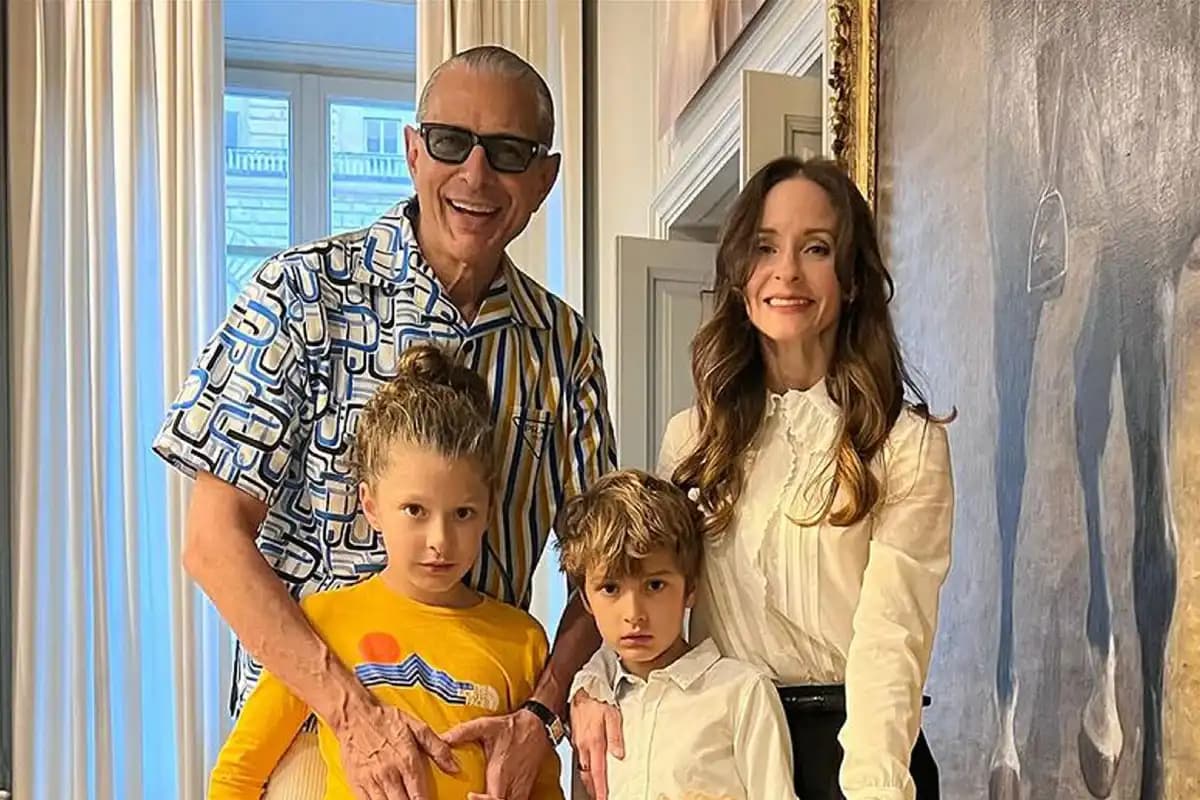 « Ramez votre propre bateau », Jeff Goldblum décide de ne rien léguer de sa fortune à  ses enfants