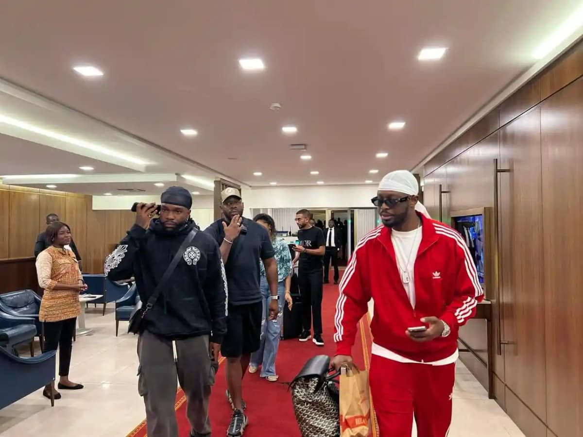 Bénin: les raisons de l’arrivée de Tayc et Dadju à  Cotonou