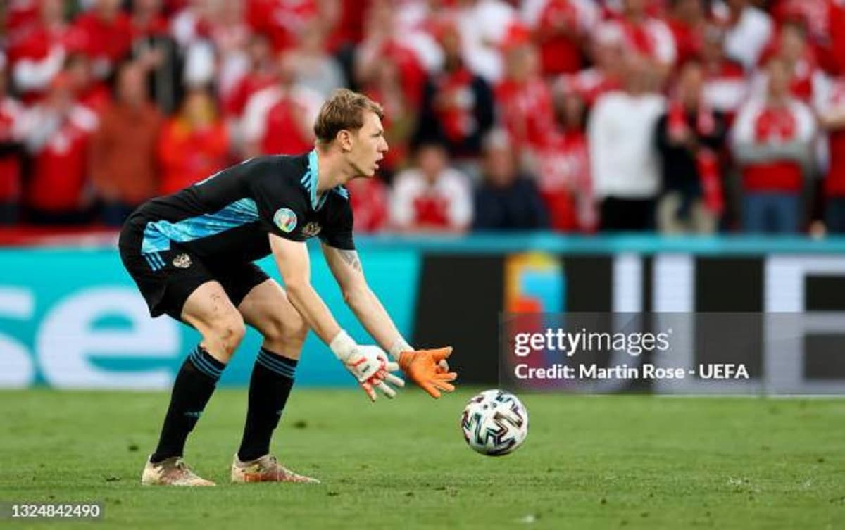 Le PSG s’offre le gardien de but, Matvey Safonov