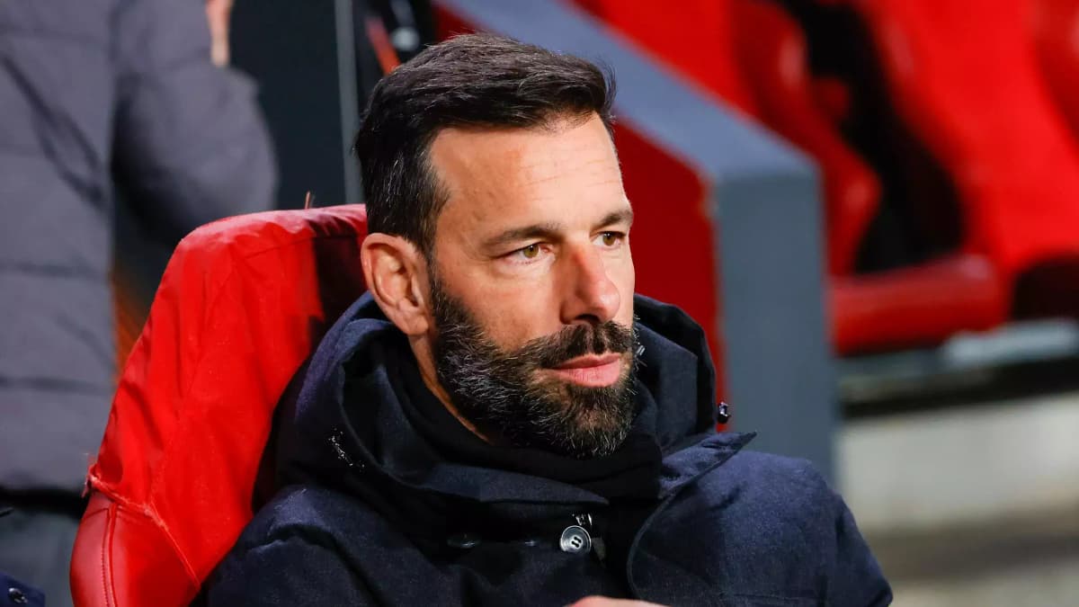 Premier League: Ruud Van Nistelrooy, nouvel entraineur de Leicester