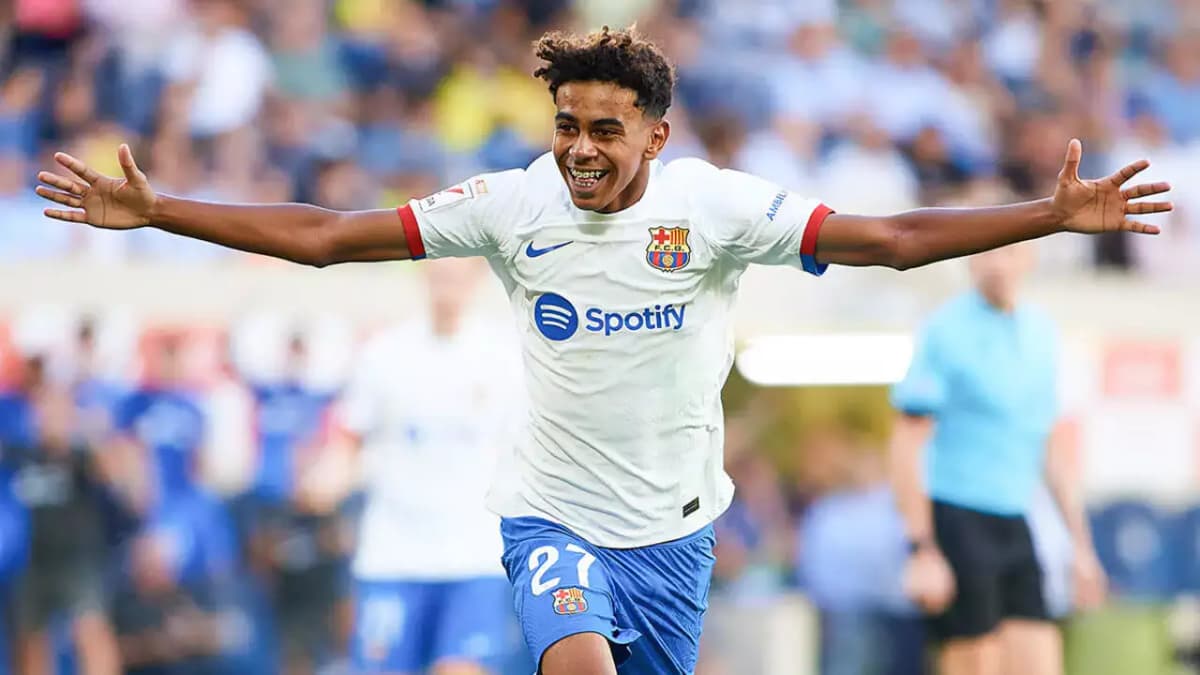 Ligue des champions: les compos officielles de Benfica-Barça