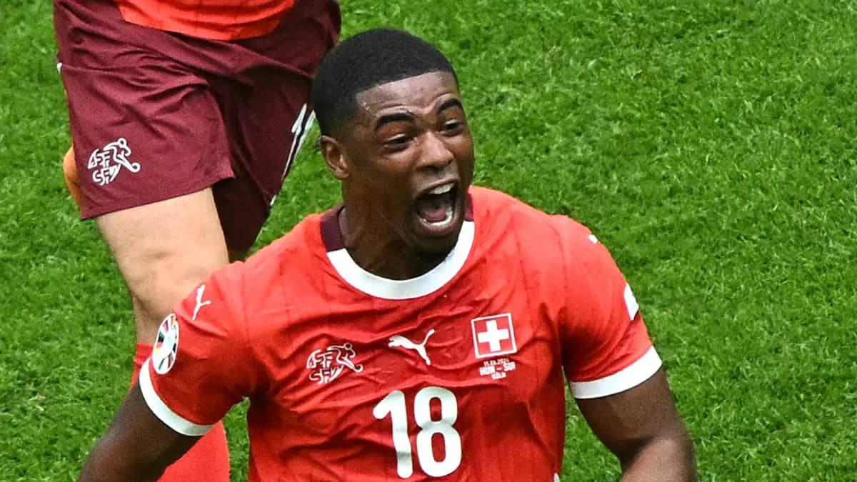 «Mes parents ont quitté le Ghana pour une vie meilleure», l’attaquant suisse Kwadwo Duah