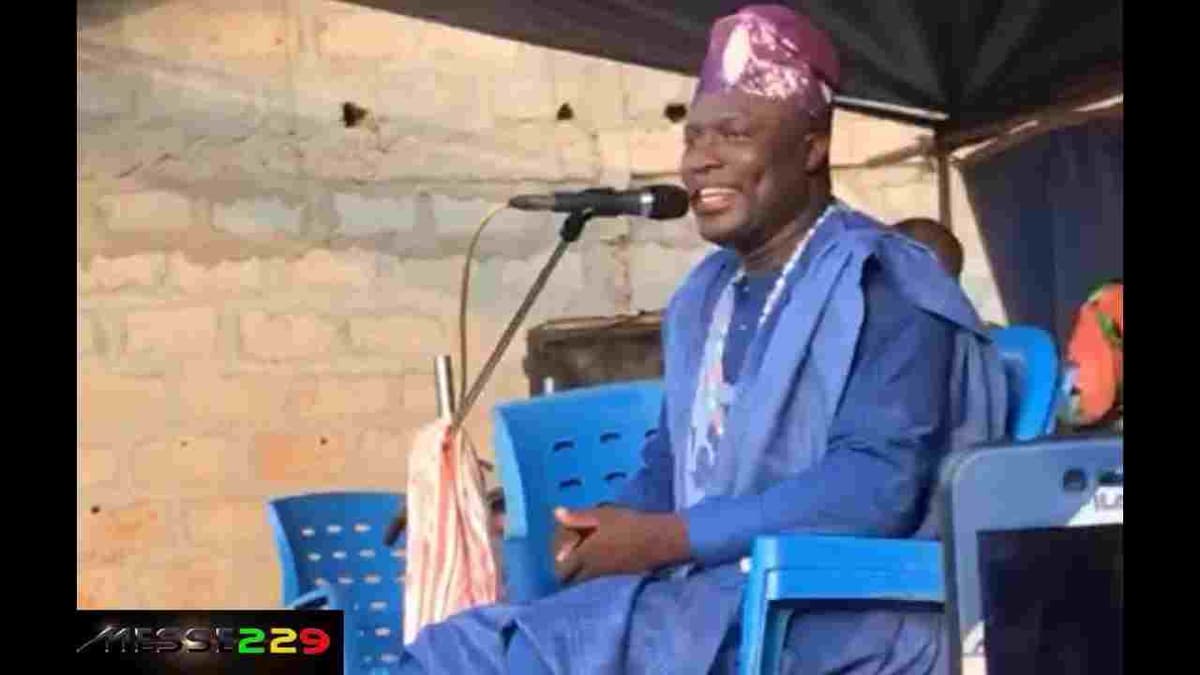 Bénin: l’artiste Bernadin Nougbozounkon, alias Baba Daho libéré de prison