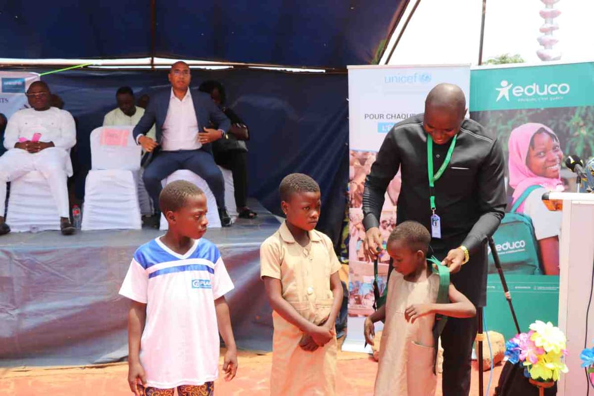 Educo Bénin distribue 11 mille kits scolaires d’une valeur de 60 millions de FCFA