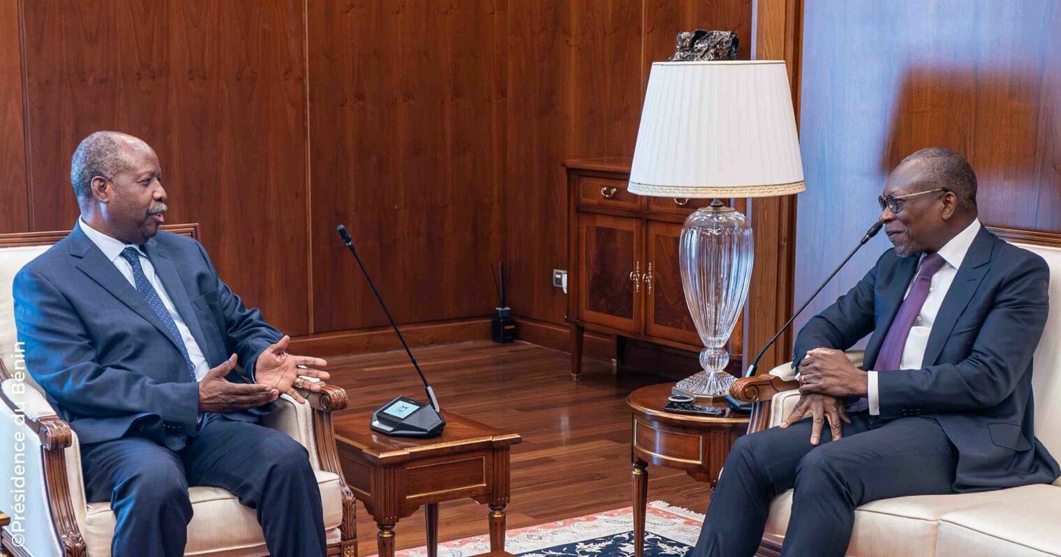 Paix et sécurité en Afrique de l’Ouest: Talon reçoit en audience Leonardo Santos SIMàƒO