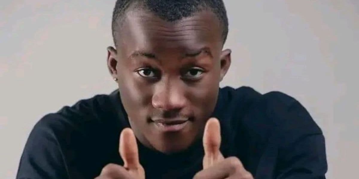 Côte d’Ivoire : convoqué après ses piques contre le président de la FIF, le rappeur Agato se confie