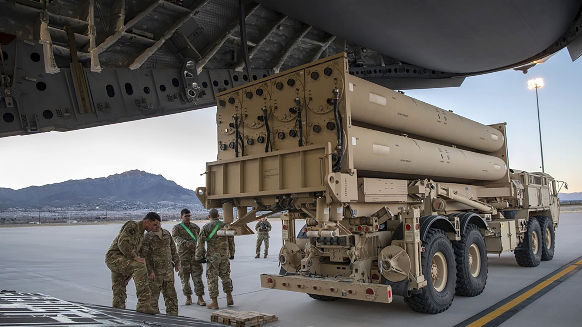 Les États-Unis déploient une batterie anti-missile THAAD en Israà«l