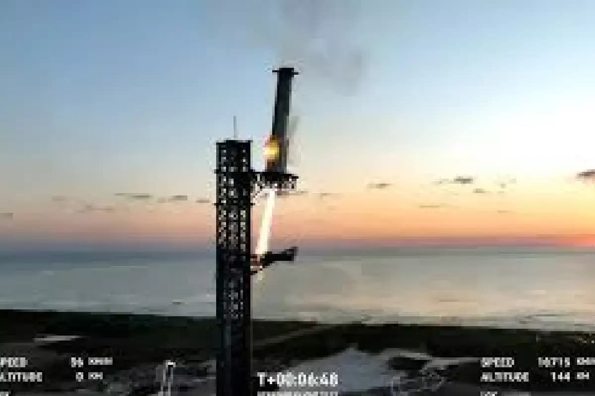 SpaceX: le 1er étage de Starship récupéré lors de son 5e vol, un exploit inédit