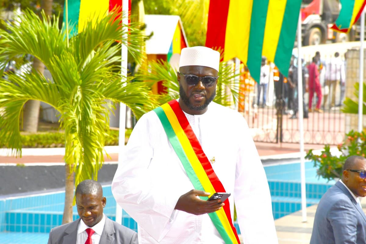 Sénégal: El Malick Ndiaye plébiscité président de l’Assemblée avec 134 voix