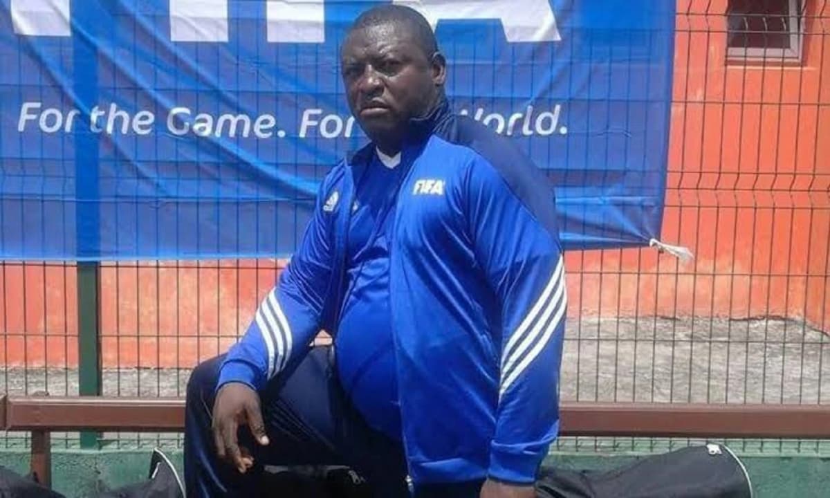 La FIFA bannit à vie l’entraîneur gabonais Patrick Assoumou Eyi