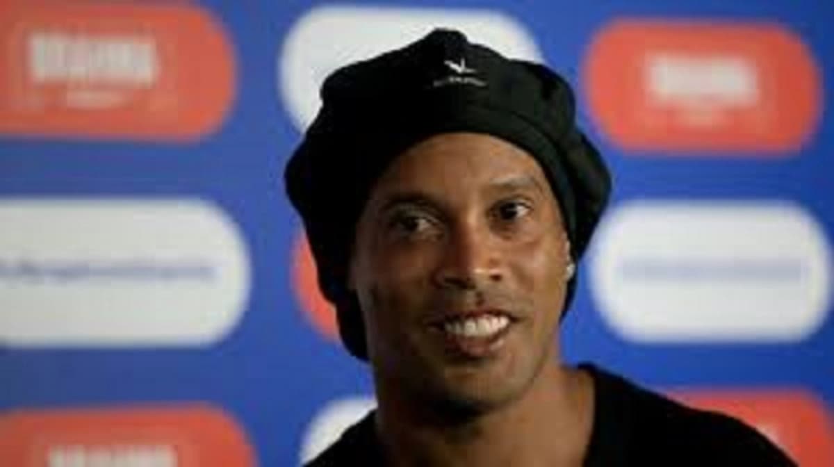 LDC: le message de Ronaldinho au PSG avant le choc contre Arsenal