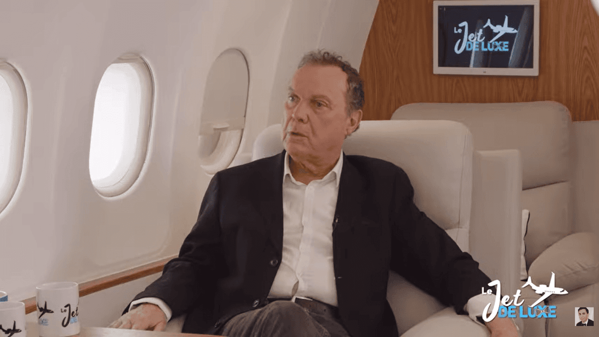 Julien Lepers évincé de Questions pour un champion s’en prend à Delphine Ernotte