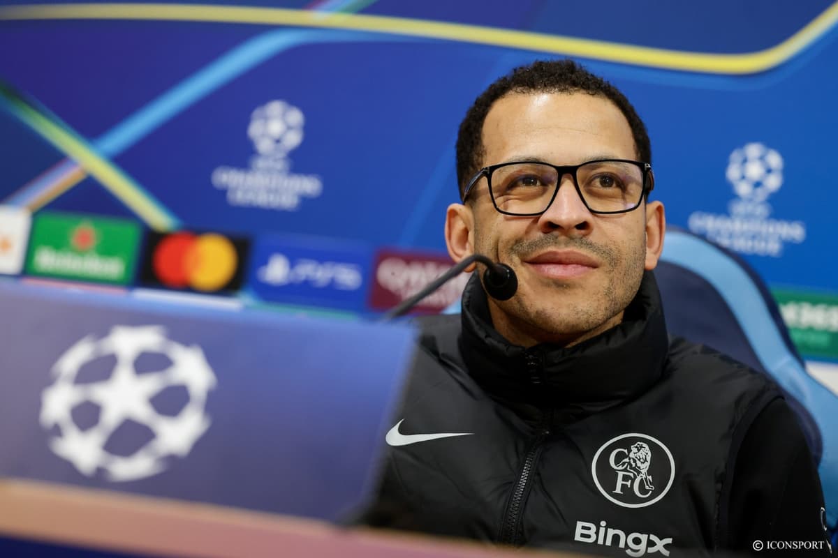 Chelsea : Liam Rosenior salue Naples et son entraîneur de classe mondiale