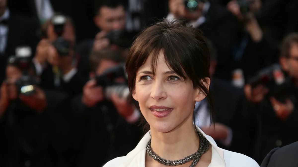 Sophie Marceau explique avoir avalé 2L d’essence lors d’un accident de tournage