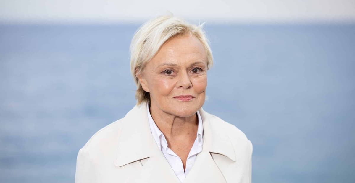 Muriel Robin révèle avoir voulu tuer sa mère malade d’Alzheimer