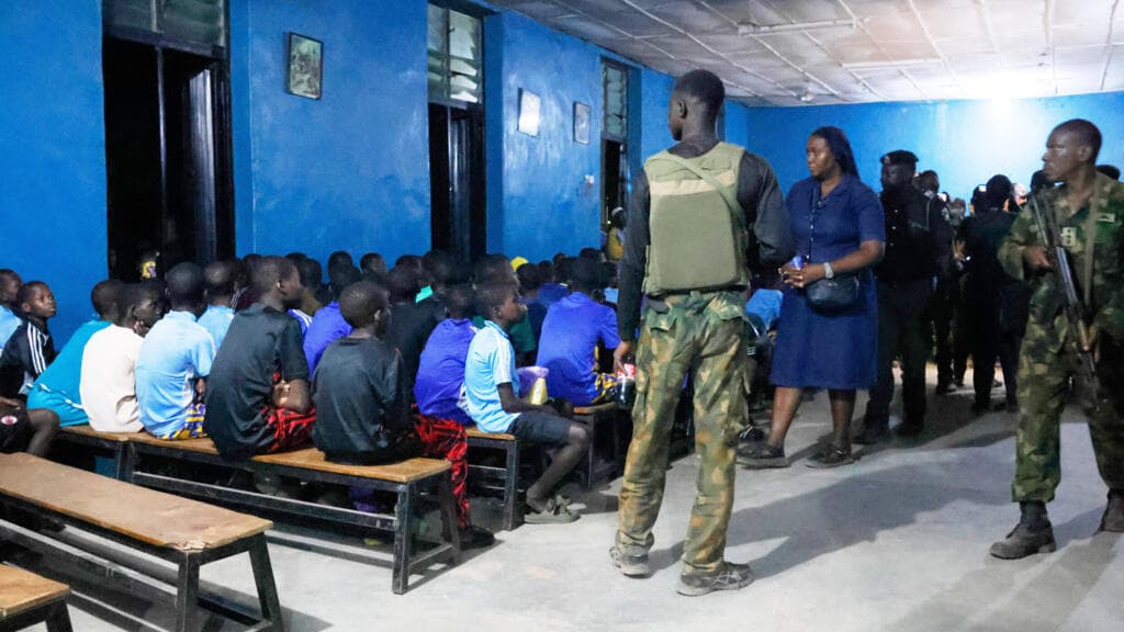 Nigeria : des écoliers libérés contre une «énorme» rançon versée à Boko Haram