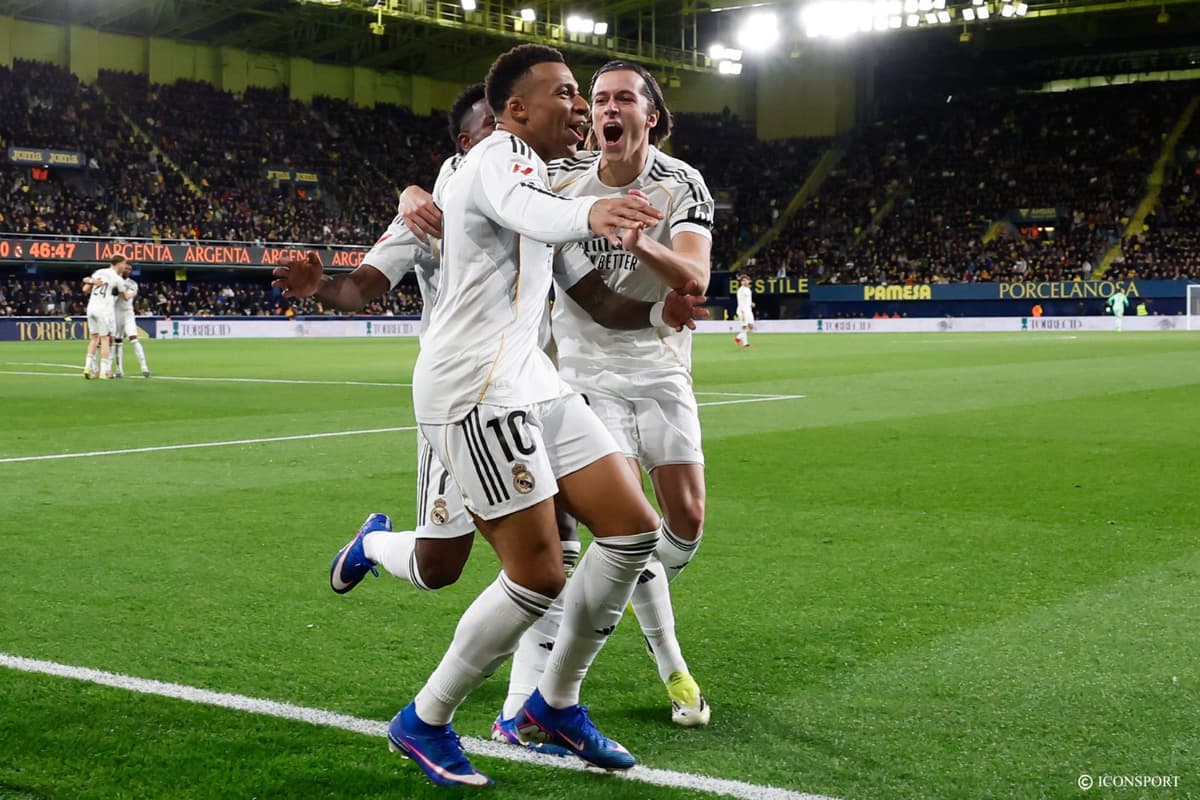 LaLiga J23 : Real Madrid bat Valence et reste au contact du Barça