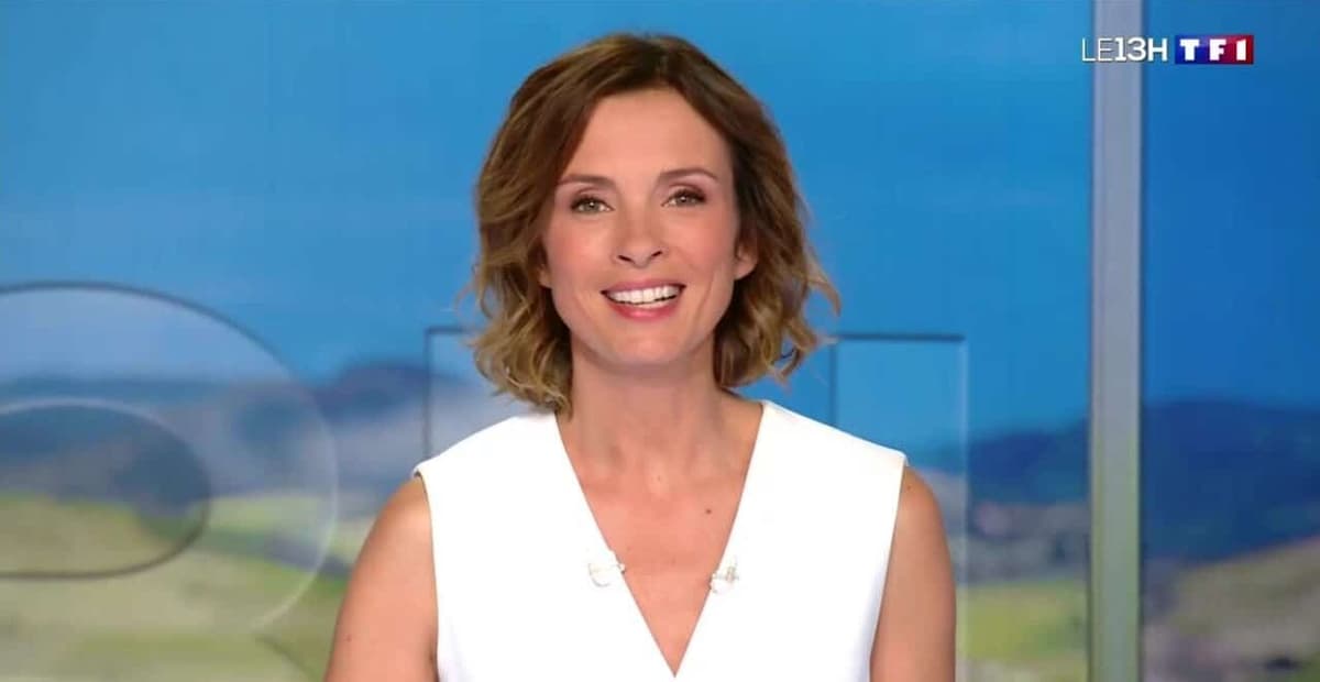 Isabelle Ithurburu ovationnée par les fans français de rugby après la victoire contre le Pays de Galles