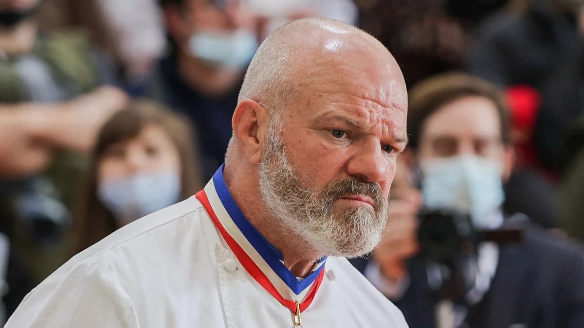 Philippe Etchebest ému en évoquant l’adoption de son fils au Mexique « Une chambre de douze m2 à trois »