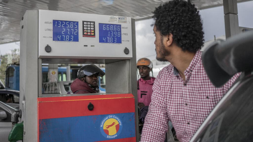Éthiopie : les chauffeurs confrontés à la rareté et à la hausse des carburants