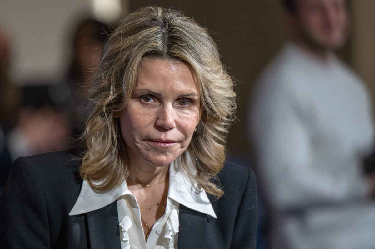 Laura Tenoudji et Christian Estrosi : un proche interpellé après la tête de porc retrouvée devant leur domicile