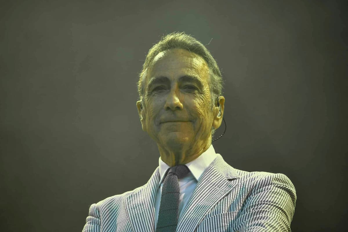 Alain Chamfort a acheté une maison près de chez Sophie Davant