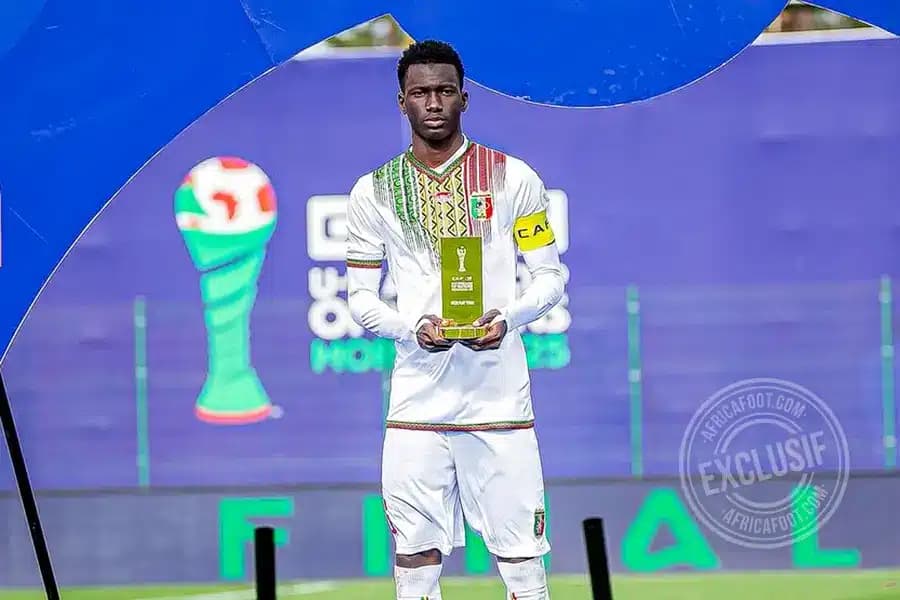 Le jeune talent malien, Issa Tounkara en route pour l’Angleterre