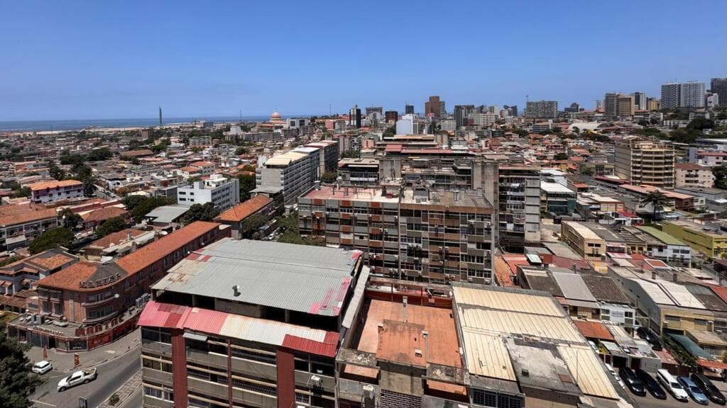 Angola : procès reporté de deux ressortissants russes poursuivis pour espionnage et trafic d’influence