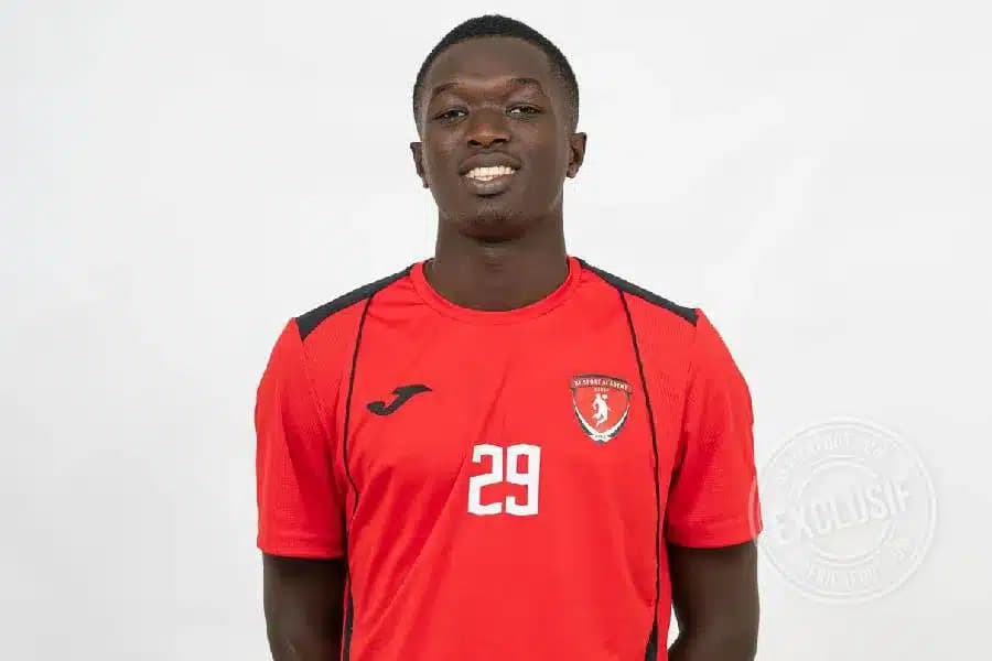 Le FC Barcelone prêt à tester une pépite sénégalaise en Europe