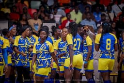 Côte d’Ivoire : en plein match, un différend amoureux déclenche une bagarre générale entre joueuses