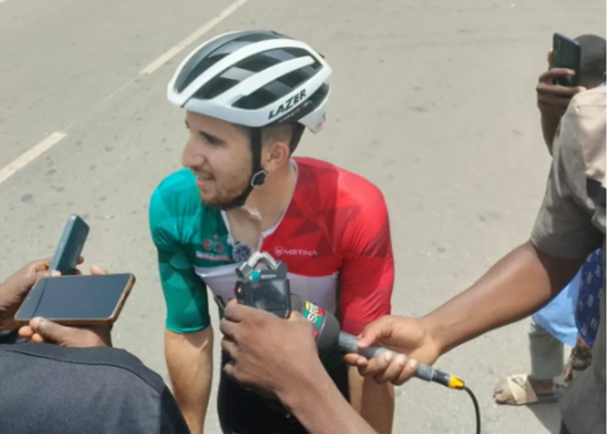Cyclisme – Tour du Bénin 2026: Assal Nadji s’impose au sprint, l’Algérie en patron sur la 2e étape