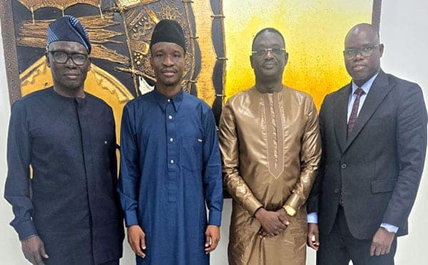 Sénégal : Le ministre de l’Intérieur recevra l’ensemble des partis politiques le 30 avril