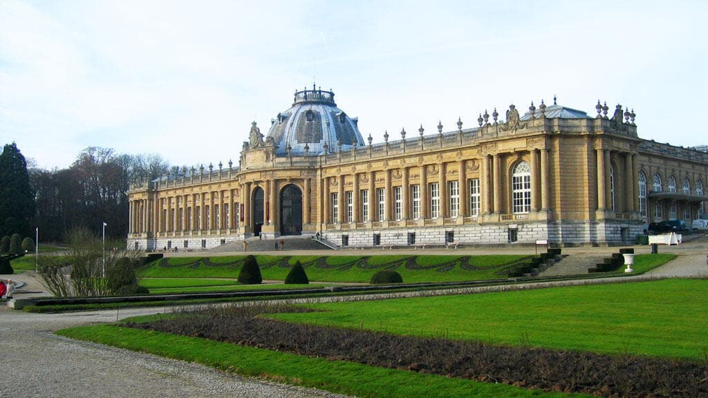 Belgique : l’AfricaMuseum étudie la restitution d’objets volés à la RDC