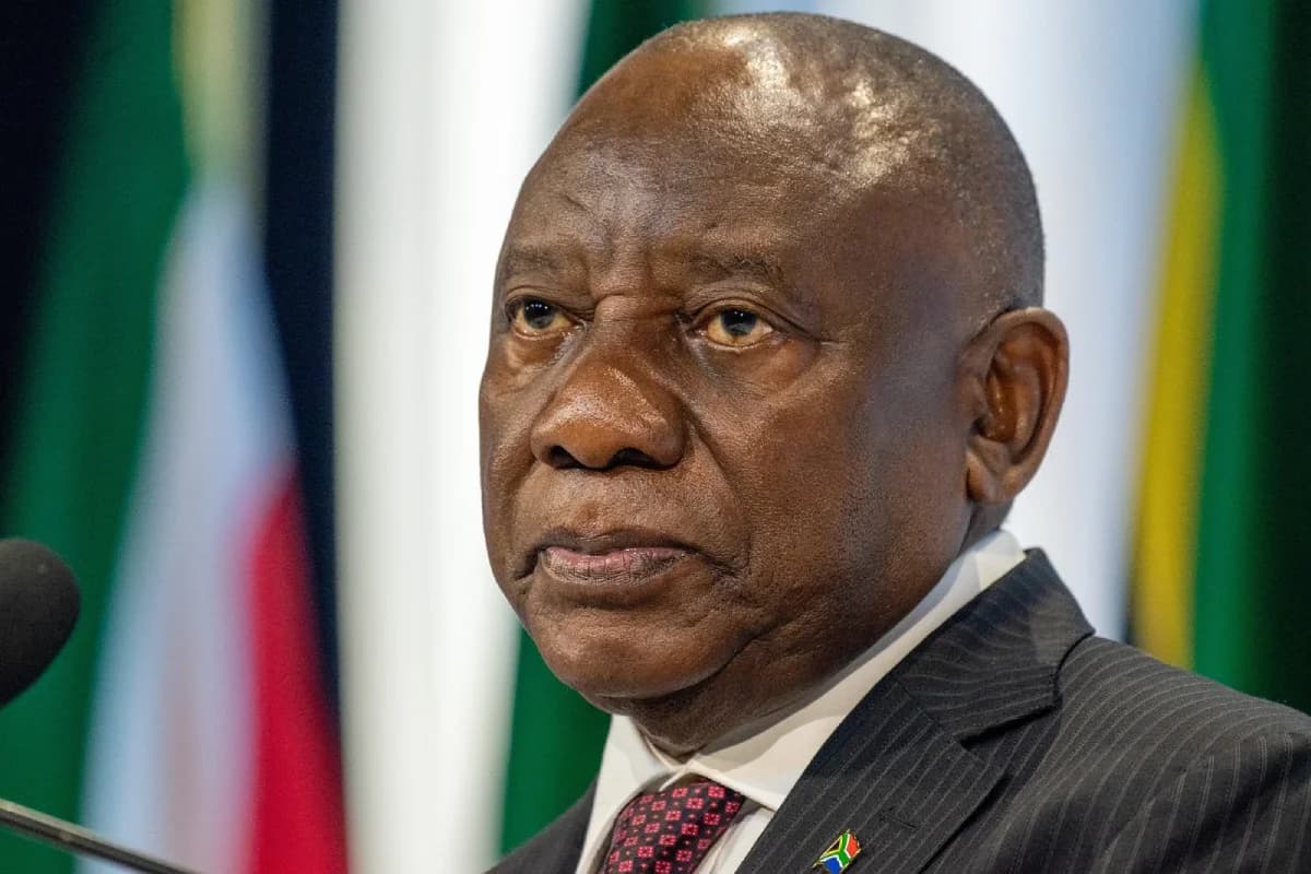 Afrique du Sud : face aux tensions xénophobes, Ramaphosa annonce un durcissement migratoire