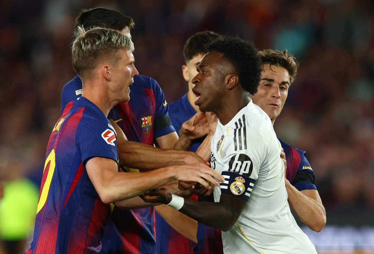 «Où est ton Ballon d’Or ? Tais-toi et joue !», quand Gavi se moque de Vini Jr