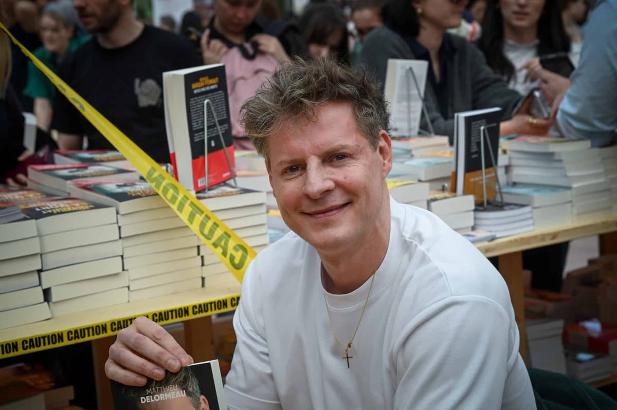 Matthieu Delormeau ose un parallèle entre cancer et addiction et suscite la polémique