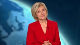 Évelyne Dhéliat explique pourquoi elle a longtemps gardé secret son cancer du sein