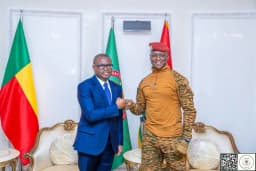Romuald Wadagni accueilli par Ibrahim Traoré pour une séance de travail à Ouagadougou
