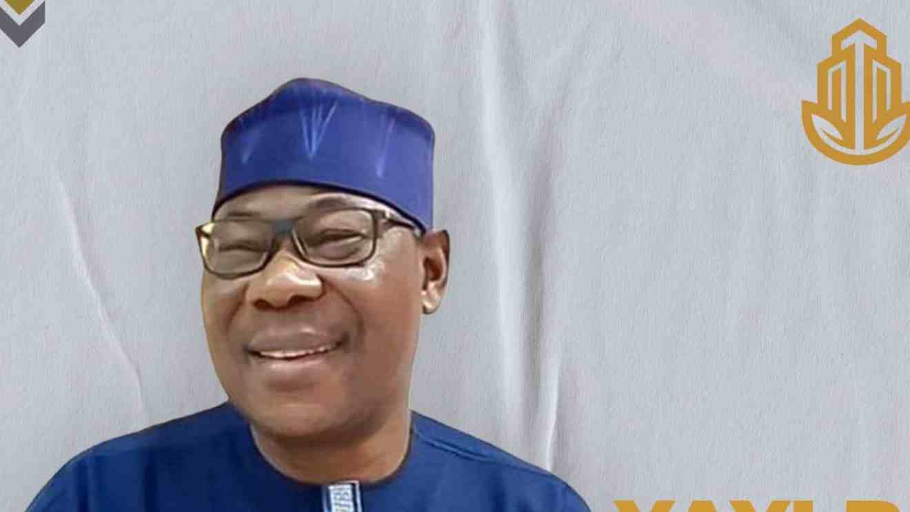 Benin: after his courtesy visit to Houngbédji, Yayi receives the leader of the Tchoco-tchoco at home