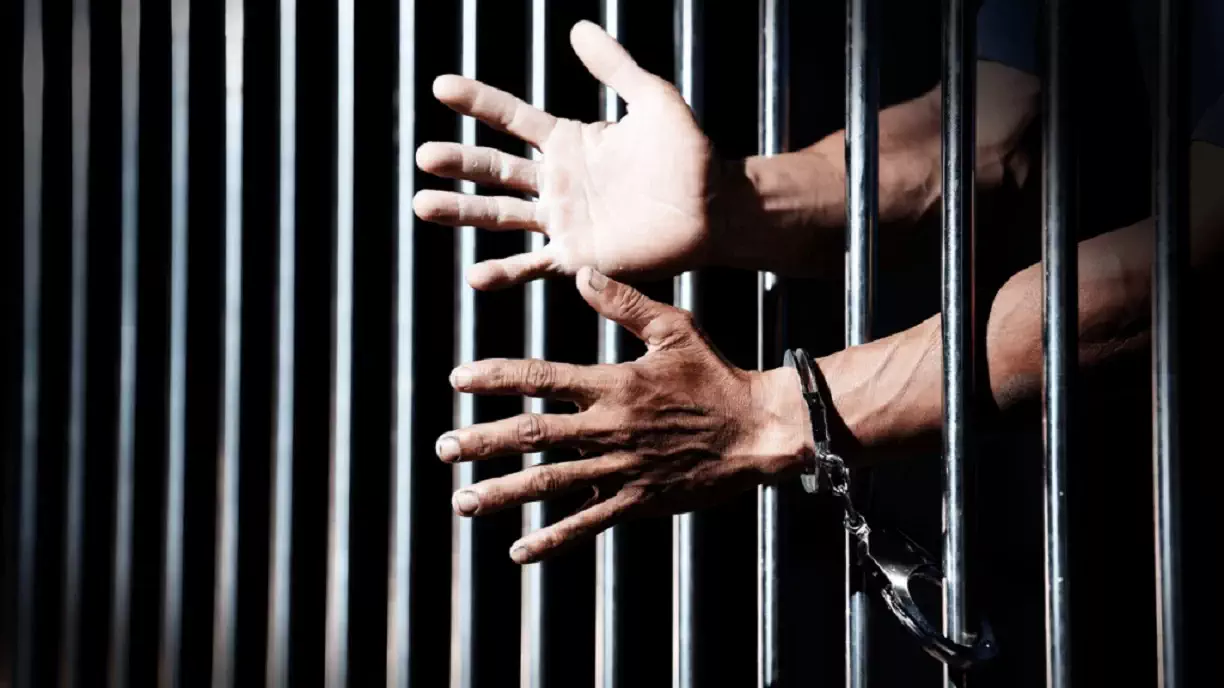 Benin: a security guard empties his employer’s mobile money account and ends up in prison