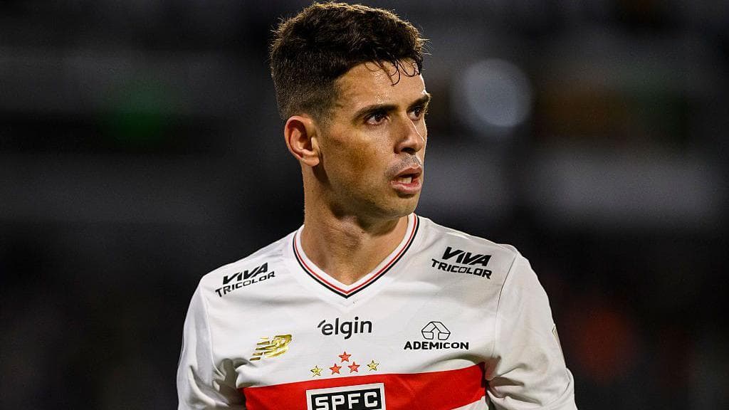 Brazil: Oscar hospitalized in São Paulo after suffering a fainting spell during training