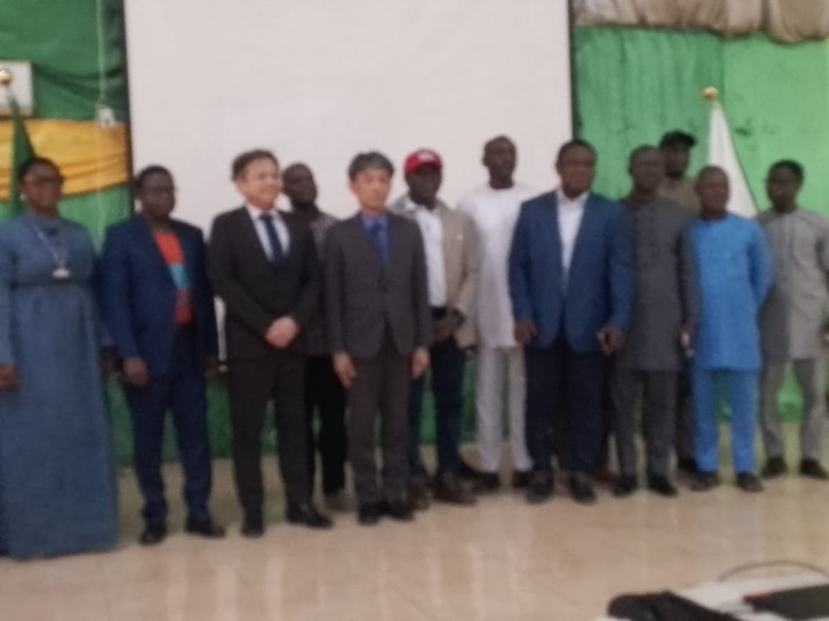 Japan and Benin strengthen their academic dialogue on peace.
