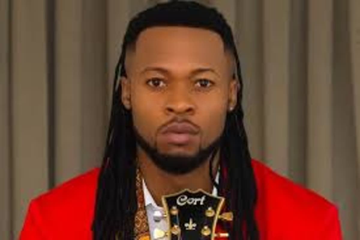 “I’m an explorer,” Flavour refuses to commit to only one woman.