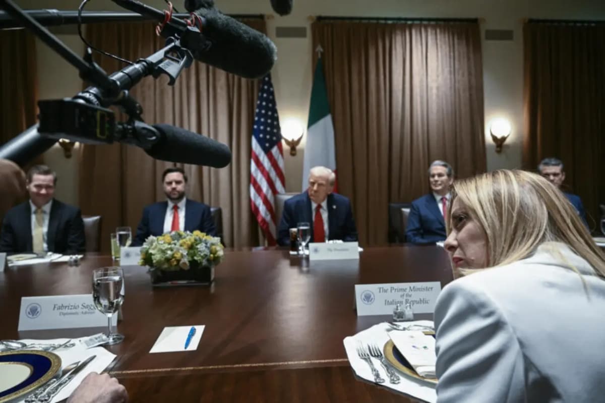 Donald Trump hosts Giorgia Meloni in Washington