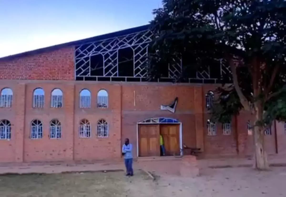 Desecration of the Saint Francis of Assisi parish in Lubumbashi, the Holy Sacrament taken away