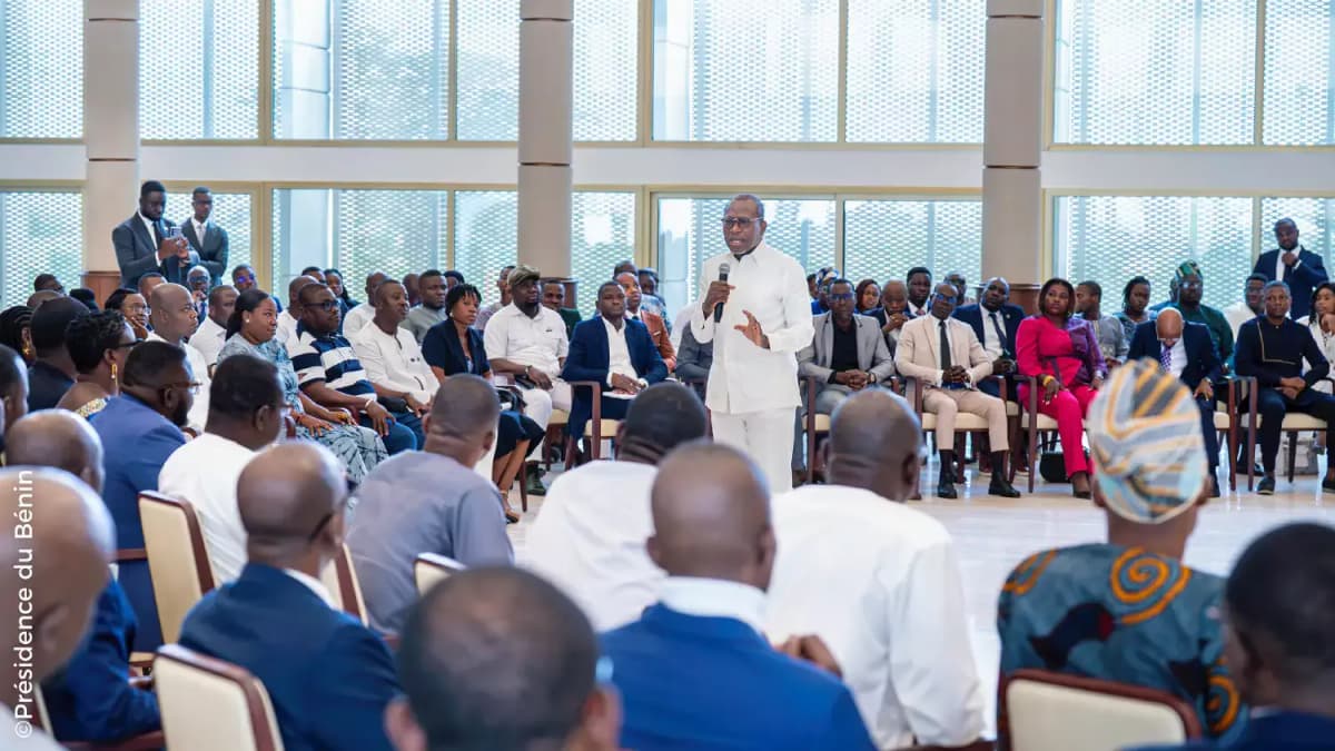 Benin: Facing the youth, Patrice Talon with an open heart but closed ears